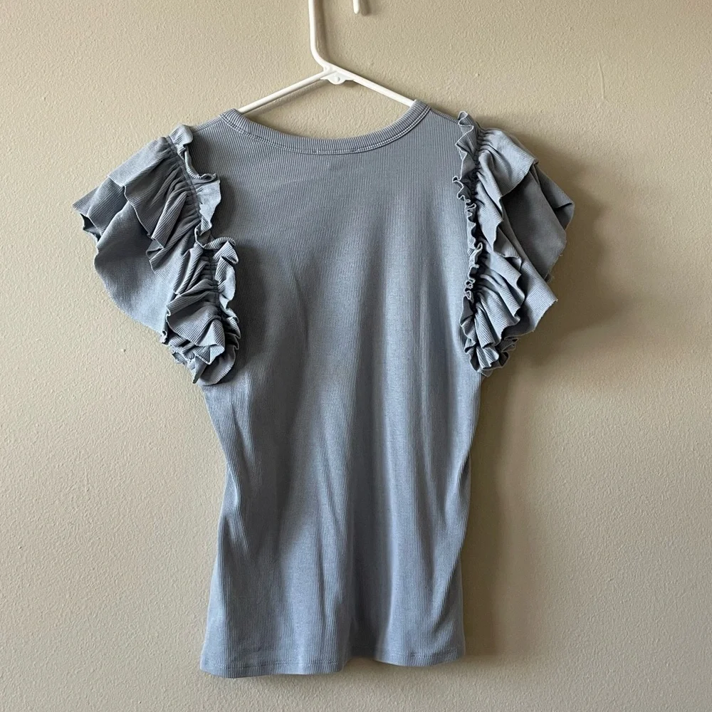 Express Statement Ruffle Sleeve Shirt Medium Light Blue - Picture 2 of 5